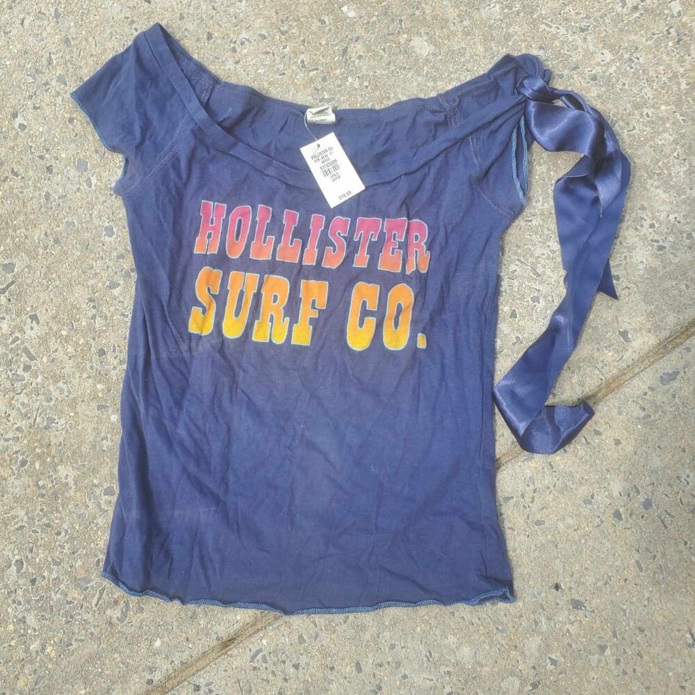 Hollister tee, new with tags, girls large